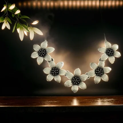 Boho Daisy Floral Necklace