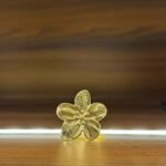 Sunehri Phool Ring